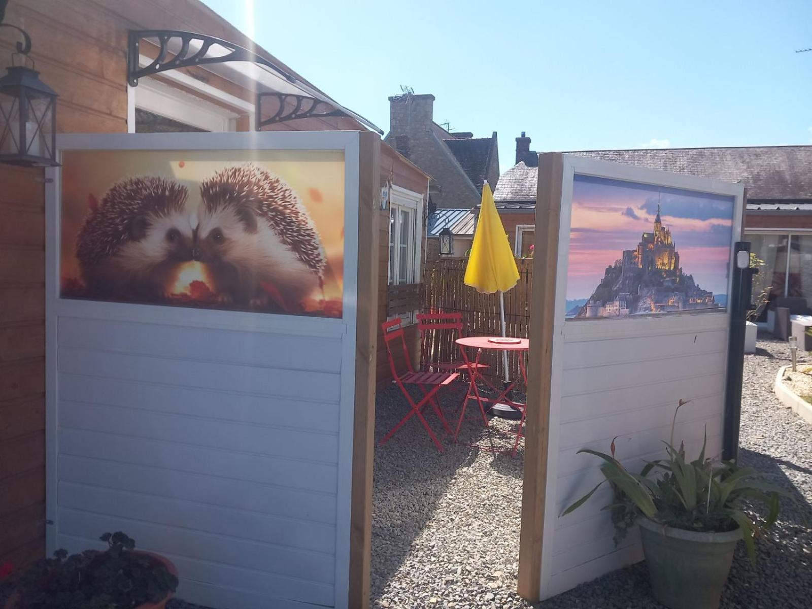 蓬托尔松Les Herissons De La Baie住宿加早餐旅馆 外观 照片
